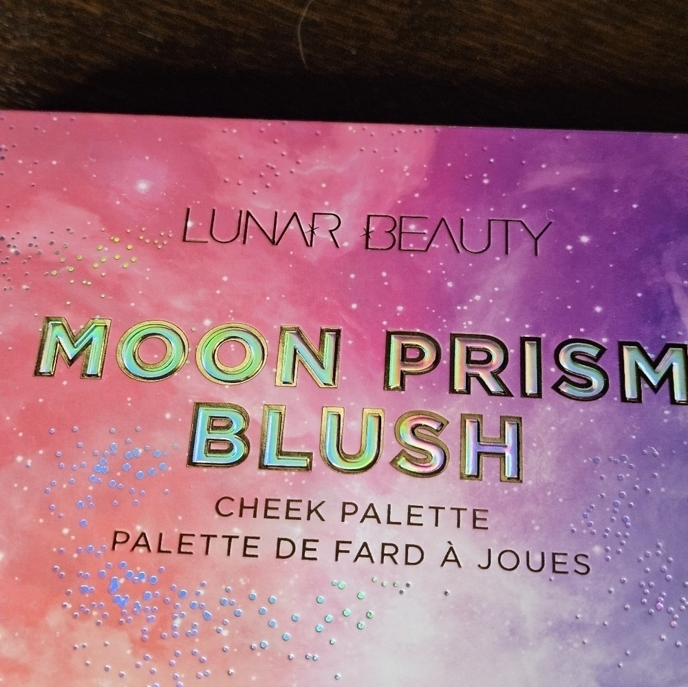 Lunar Beauty Moon prism blush cheek. - Picture 14 of 14